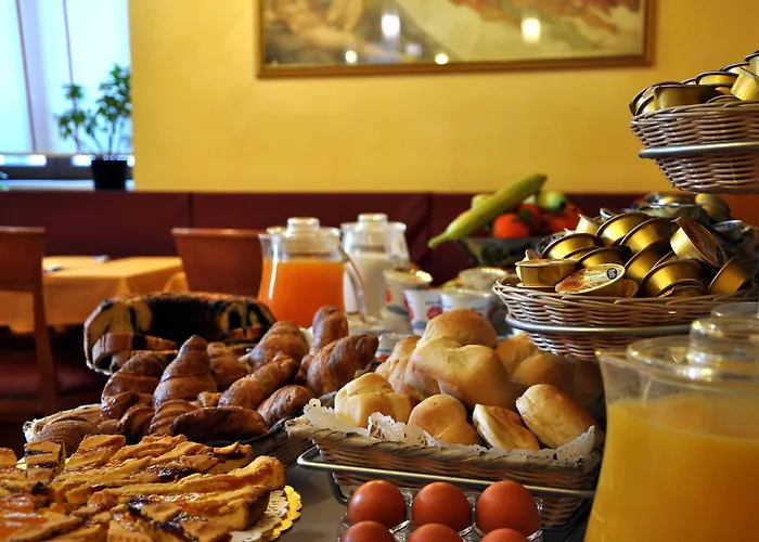 Hotel con tenis: Hotel Lirico